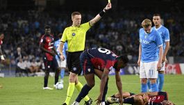 Napoli-Cagliari, moviola: De Bruyne era da rosso? L’intervento di Marelli