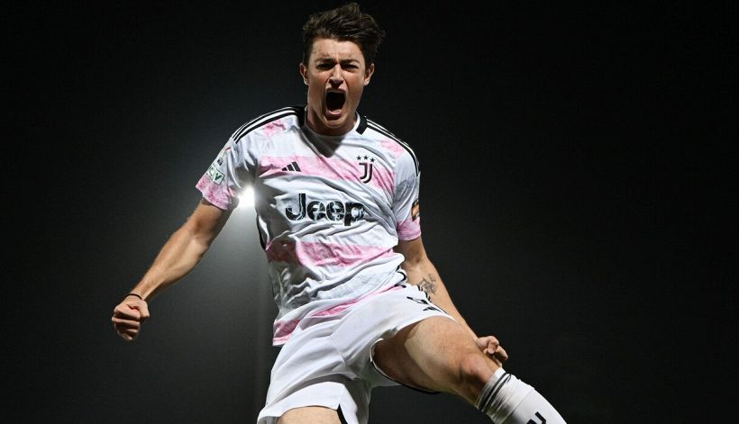 Calciomercato Serie B: colpi di Monza e Bari, Salamon alla Carrarese, l'Avellino a caccia di attaccanti