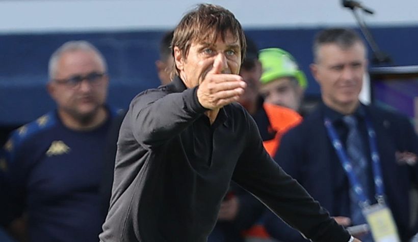 Napoli: "L'ha voluto Conte" il mantra salva tutti, alle 15 un annuncio del club