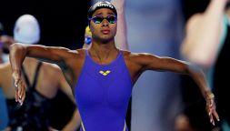 Mondiali, Sara Curtis piange in tv dopo l'ultimo posto: "Contenta lo stesso". Riscatto Ceccon: finale e record