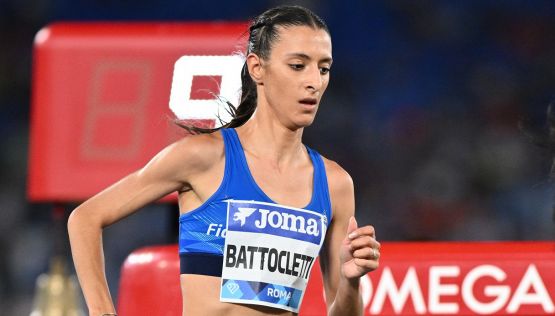 Assoluti, Battocletti vince e poi si sente male: che spavento per Nadia. Flop dell’organizzazione: Simonelli rischia l’infortunio