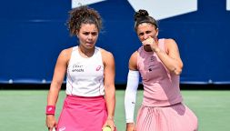 Cincinnati, il doppio Errani-Paolini debutta col sorriso ma non cancella le paure: la confessione di Jasmine