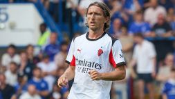 Milan, esordio per Modric nel ko 4-1 col Chelsea: giocate, leadership, la maglia di Palmer e la rivelazione di Allegri