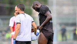 Napoli, Lukaku rischia lungo stop e cambia il mercato degli azzurri: gli addii di Simeone e Raspadori fanno infuriare i tifosi