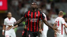 Milan, Leao gioia e dramma: il gol e l'infortunio, si teme lungo stop