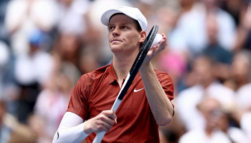 US Open, Sinner risolve la pratica Shapovalov in quattro set e approda agli ottavi di finale a Flushing Meadows