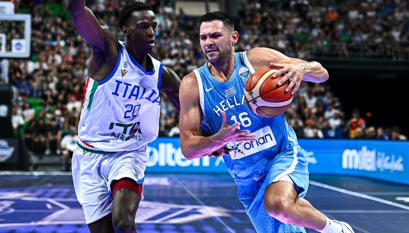 Italia bella a metà con la Grecia (senza Giannis): domina un tempo, poi spegne la luce. Gallo ancora a riposo