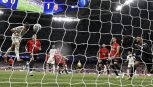 Spagna, Var sotto accusa, arbitro rimosso, gol Atletico irregolare, tre reti annullate al Real: è bufera
