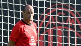 Milan, per Allegri Jashari non è una priorità: la rivelazione choc dell’agente del tecnico pone dubbi sul progetto rossonero  