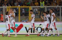 Milan, la vittoria a Lecce non cancella i dubbi sul mercato: distanza tra Tare e Allegri, Max chiama il club allo scoperto