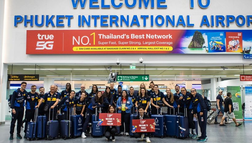 Egonu e le Azzurre in Thailandia per i Mondiali: l'Italvolley di Velasco ha già vinto la prima sfida