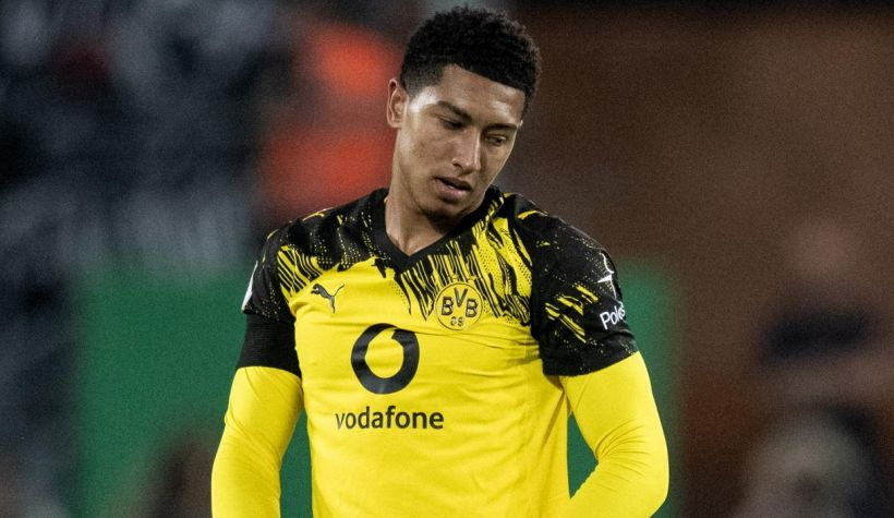 Dortmund, Bellingham sostituito al 45’, i genitori vanno negli spogliatoi a lamentarsi col ds e col tecnico