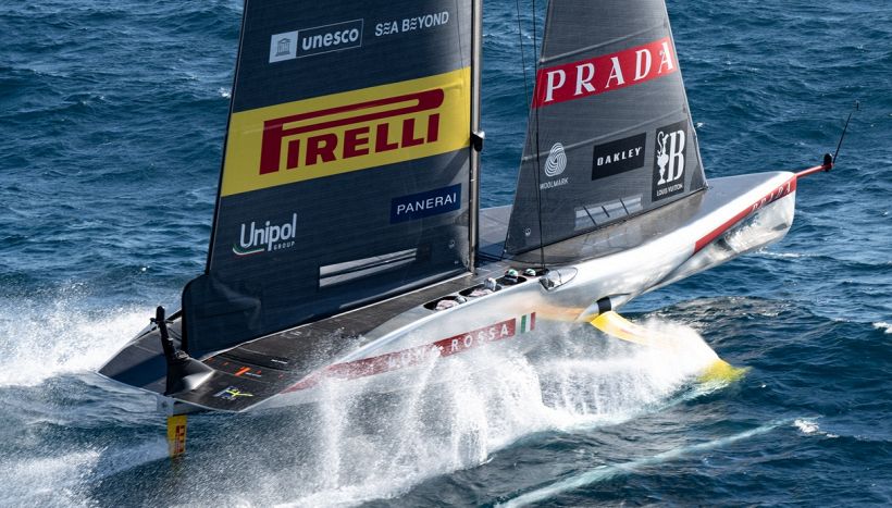 America's Cup, il nuovo protocollo fa sorridere Luna Rossa: Peter Burling timoniere con Tita o con Gradoni?
