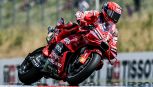 Motogp, Gp d'Austria: Marc Marquez padrone dopo le fp1, Bagnaia alle costole sotto gli occhi di Valentino