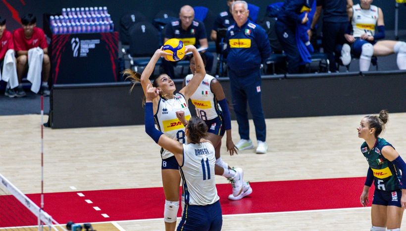Italvolley già agli ottavi, ma Velasco ammette: "Ho commesso un errore". Col Belgio in gioco il primo posto