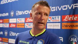 Sul Var a chiamata è già polemica dopo casi Juventus e Lecco, Orsato cambia le regole