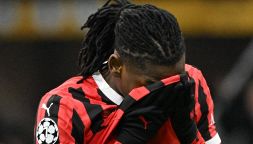 Milan, con la Cremonese al debutto senza punte e senza tifosi: il caso