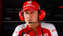 Michael Schumacher, cifra folle per acquistare la moto del pilota tedesco: prezzo record per un'asta nel 2025