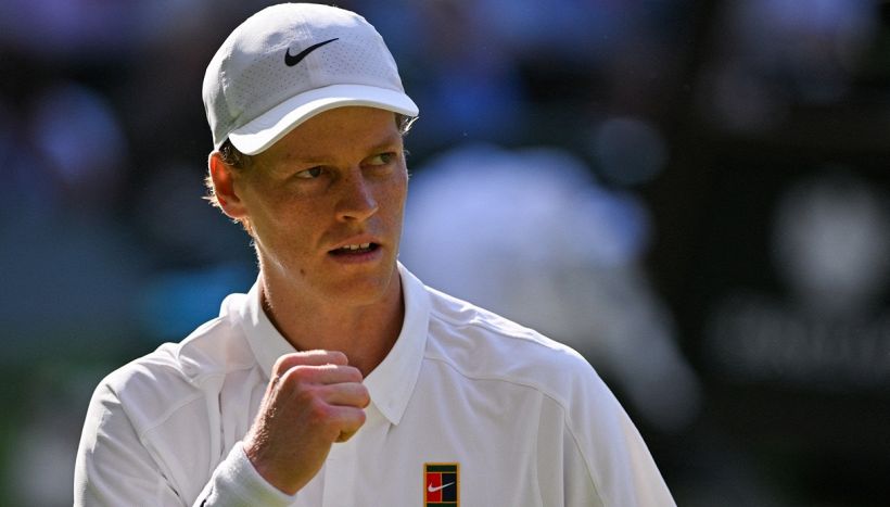 Sinner vince anche senza giocare: qualificato con Alcaraz alle ATP Finals di Torino, Musetti rischia grosso