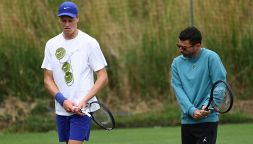 Cincinnati, Sinner a Vagnozzi: "Sei una m...". Il microfono tradisce Jannik, ma è un autoinsulto per caricarsi