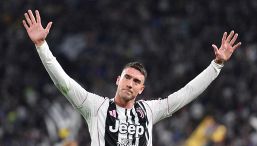 Juventus, Vlahovic è mister no: il bomber ha preso la sua decisione