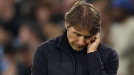 Napoli, lo sfogo di Conte sul mercato scatena la polemica: “Antonio cosa dici?”