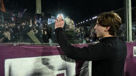 Bove torna alla Fiorentina: l'accoglienza è da brividi. Da Eriksen l'assist per una nuova chance in campo