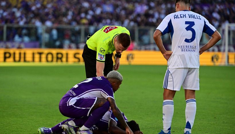 Fiorentina-Como, moviola: rigore, no è punizione ma nessuno capisce, gol, no è annullato. Caos a Firenze