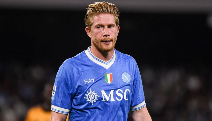 Napoli-Pisa, pestone di De Bruyne su Leris ma niente rigore: ecco perché. Pasticcio Var e sul web è bufera