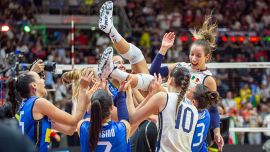 Italvolley, montepremi folle per il Mondiale: De Gennaro dice addio, post battagliero del marito allenatore Santarelli