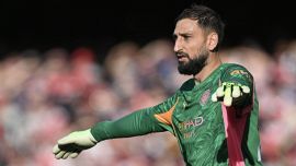 Manchester City, Donnarumma flop: la prima topica di Gigio salva l'Arsenal nel recupero, Guardiola beffato