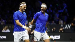 Federer e Nadal, il ritorno è possibile. King Roger fa sognare: "Io e Rafa in campo nel Fedal Tour"