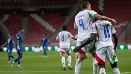 Israele-Italia, gli azzurri versione Fantozzi scatenano i tifosi sul web