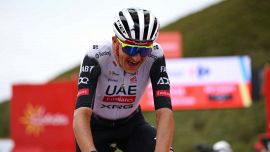 Vuelta, 14a tappa: Soler fa fare festa sempre alla UAE, ma Vingegaard rosicchia due secondi ad Almeida. Bene Pellizzari