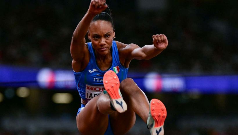 Mondiali, disastro Iapichino: papà Gianni è una furia, Larissa sotto choc. Dosso brilla, Mei finisce in ospedale