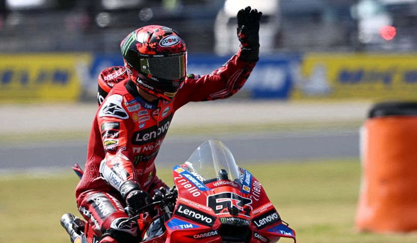 MotoGP Sprint GP Giappone: Bagnaia risorge e trionfa, Marquez alle sue spalle