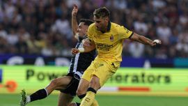 Milan, Gimenez resta un caso: ultima chance in Coppa Italia. Allegri pensa alla rivoluzione in attacco