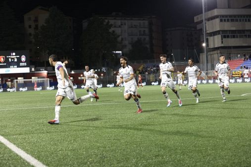 Gomez è il Retegui del Crotone ma non basta: col Potenza succede di tutto, che spettacolo