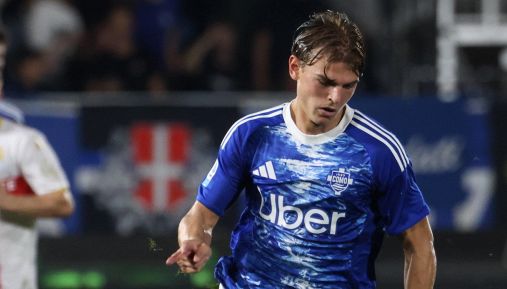 Pagelle Como-Genoa 1-1: a Fabregas non basta la magia di Nico Paz, Ramon rovina tutto ed Ekuban pareggia