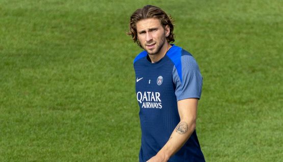 Psg, dopo Donnarumma anche Safonov è un caso: l’ucraino Zabarnyi ha chiesto la cessione del portiere russo