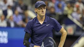 Sinner, l’assurda accusa: per i social Jannik è colpevole della fuga del pubblico allo US Open e della crisi di Nike