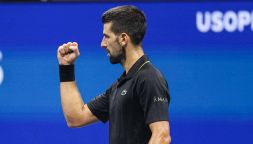 US Open, Djokovic lancia la sfida ad Alcaraz e minimizza sui ko con Sinner: “A Wimbledon ero infortunato”