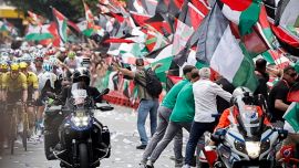 Vuelta, Israel Premier Tech avanti in piena bufera: il numero uno Adams fa chiarezza sul cambio nome 