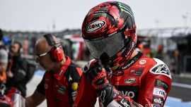 MotoGP Barcellona, crisi senza fine per Bagnaia: 'Sono al livello dei collaudatori'. L'avvertimento di Alex Marquez