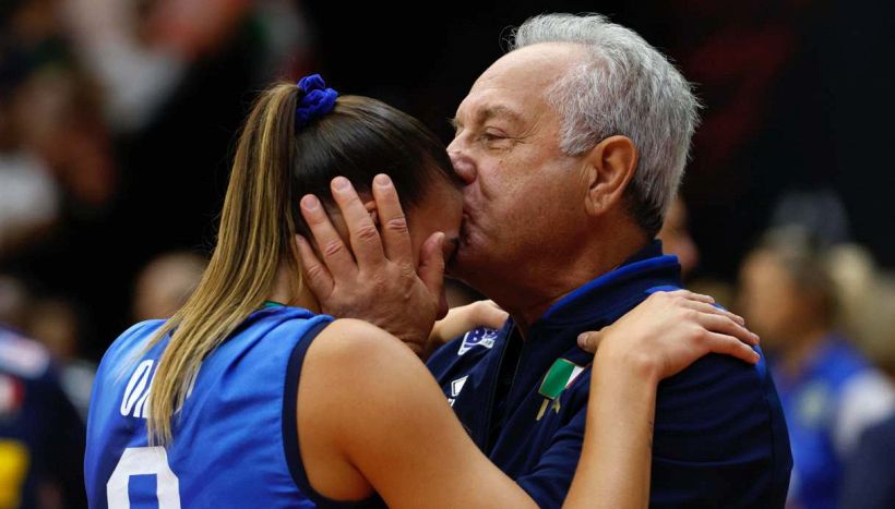 Italia, Velasco da leggenda: il talento di Egonu e Antropova, Sylla e De Gennaro a tutto cuore ma che incubo Vargas