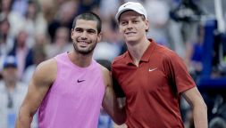 Sinner controsorpassa Alcaraz: Jannik è il nuovo numero 1 per guadagni dagli sponsor. Come ha fatto a superarlo
