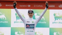 Vuelta, 17a tappa: Pellizzari stacca tutti sull'Alto de El Morredero! Brilla la stella del marchigiano, Vingegaard controlla