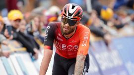 Vuelta, il caos continua: la decisione sulla crono è una mazzata per Ganna. Pogacar al mondiale 'raddoppia'
