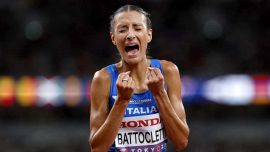 Mondiali, Battocletti record e argento con i consigli di papà. Fabbri bronzo con rammarico, la parolaccia in diretta