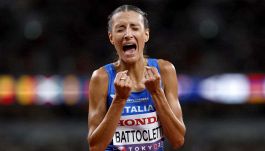 Mondiali, Battocletti record e argento con i consigli di papà. Fabbri bronzo con rammarico, la parolaccia in diretta